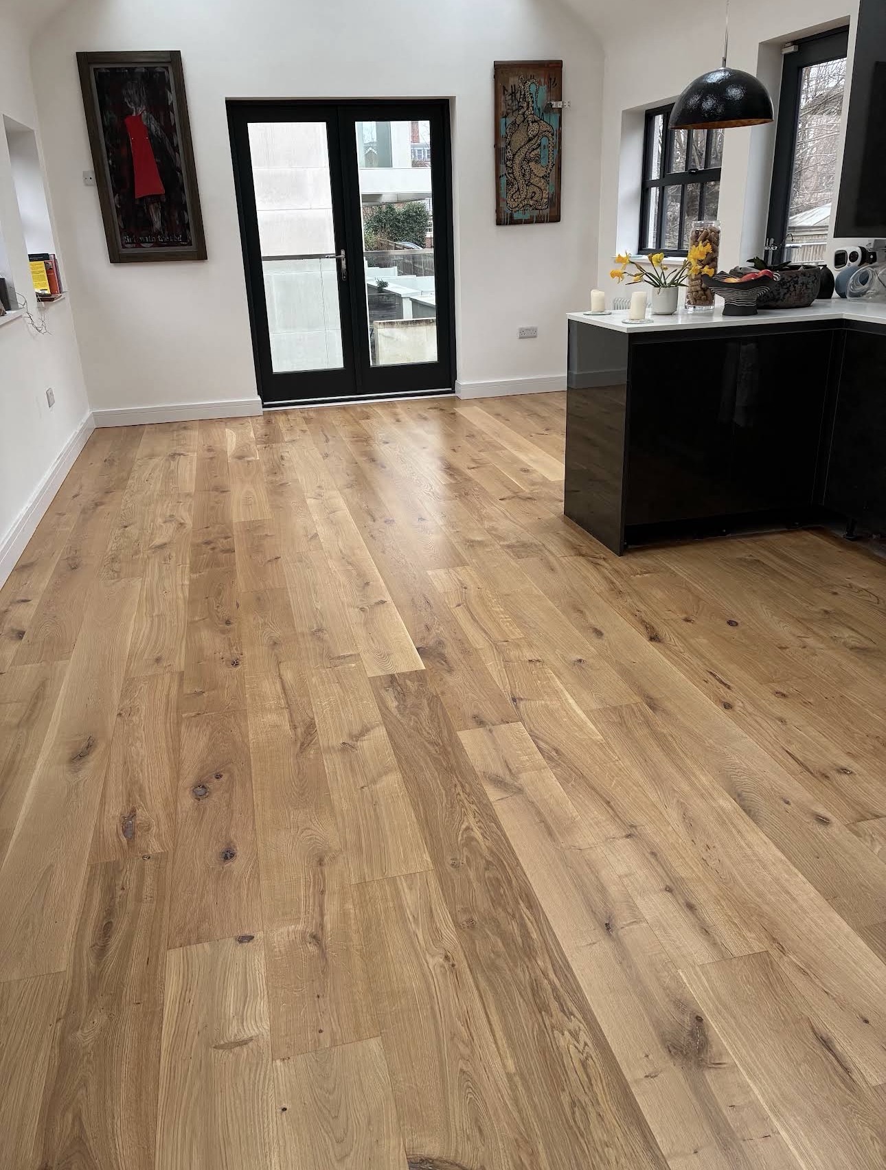Screenshot Matt lacquer on a gorgeous Engineered Wood Floor
